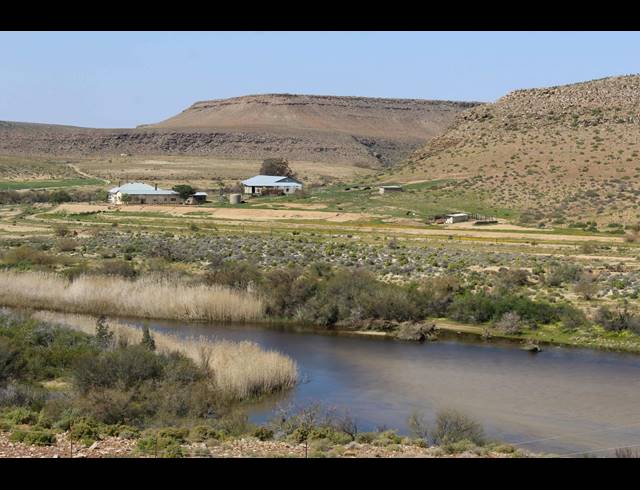 HA FARM FOR SALE IN CLANWILLIAM RURAL